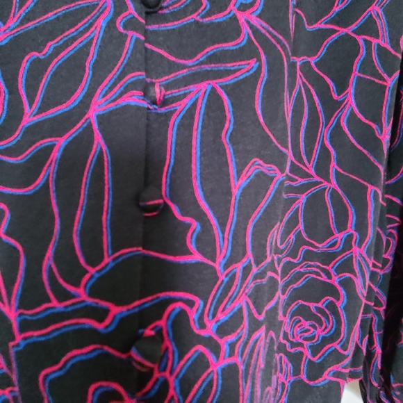 Super cute  Cornelia Mandarin Collar blouse - Picture 11 of 16